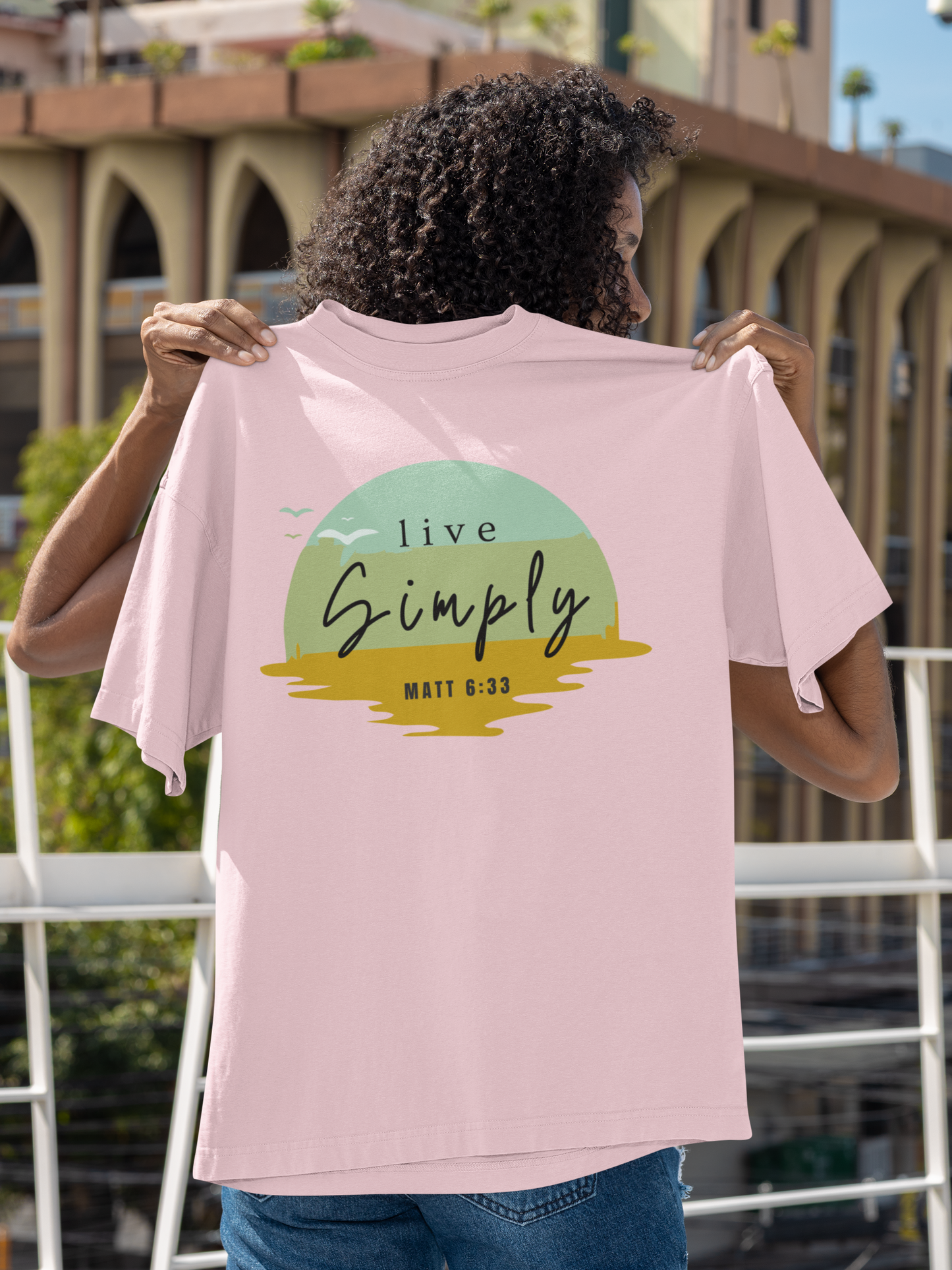 Live Simply Retro Sunset T-Shirt – Matthew 6:33