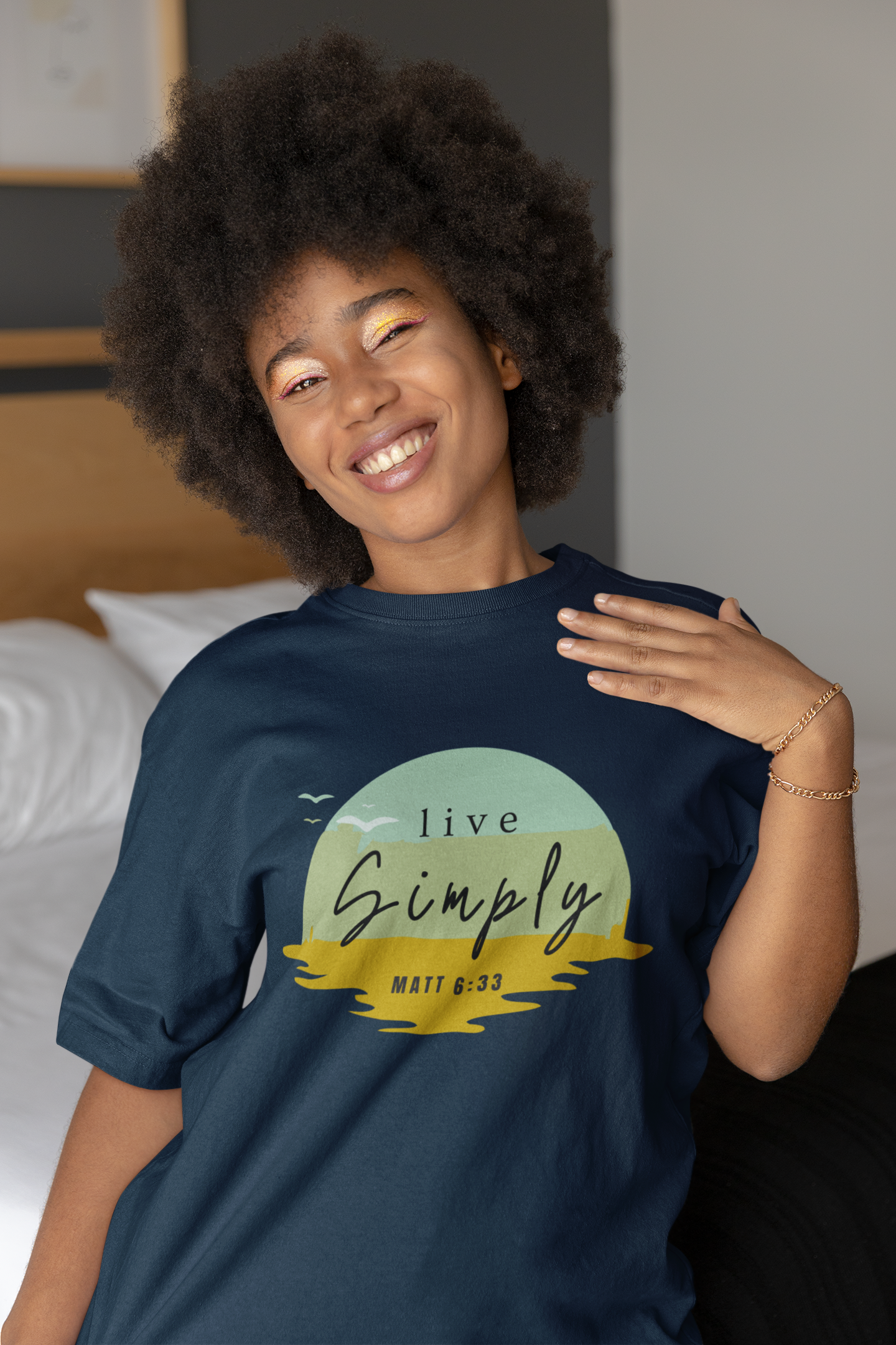 Live Simply Retro Sunset T-Shirt – Matthew 6:33